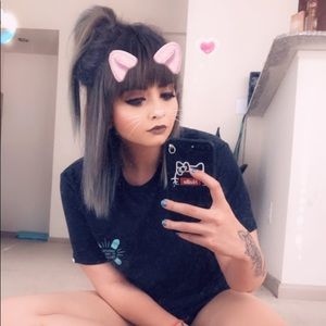 Meet your Posher, Britney